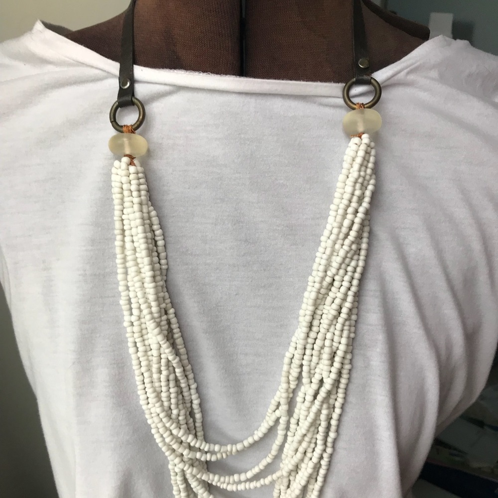 🌈 Beaded Necklace with Leather